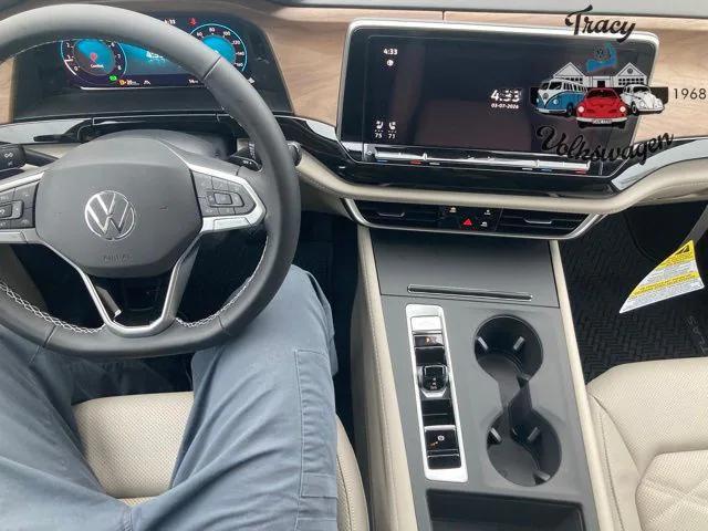 new 2026 Volkswagen Atlas car, priced at $42,000