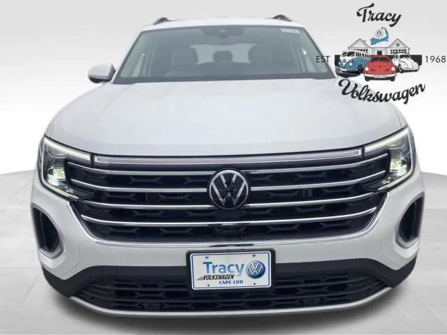 new 2026 Volkswagen Atlas car, priced at $42,000