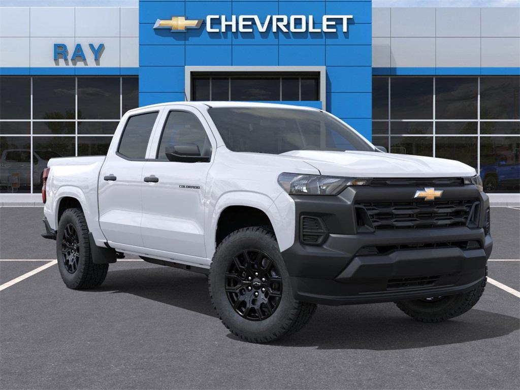 new 2026 Chevrolet Colorado car, priced at $32,990