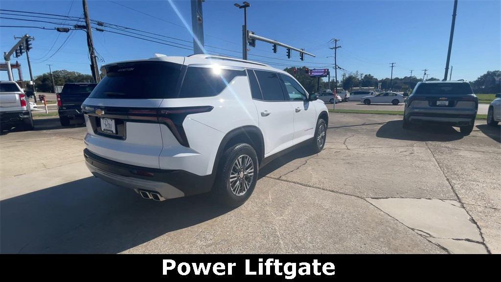 used 2025 Chevrolet Traverse car, priced at $41,850