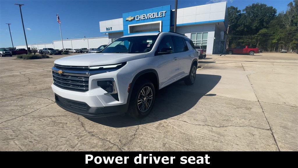 used 2025 Chevrolet Traverse car, priced at $41,850