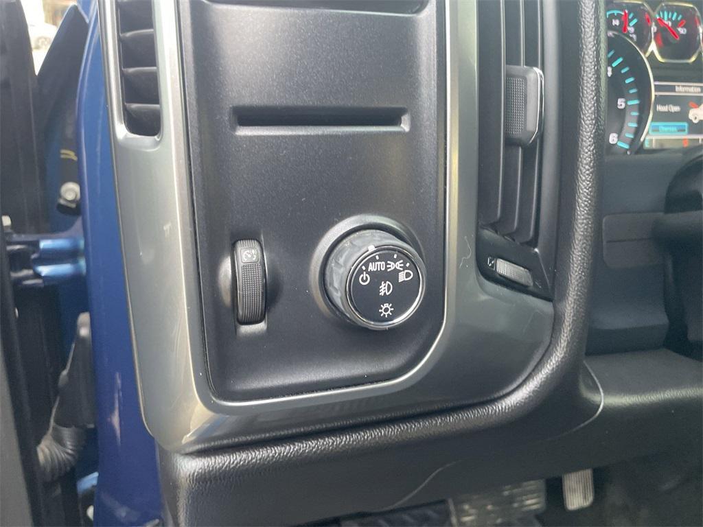 used 2018 Chevrolet Silverado 1500 car, priced at $24,990