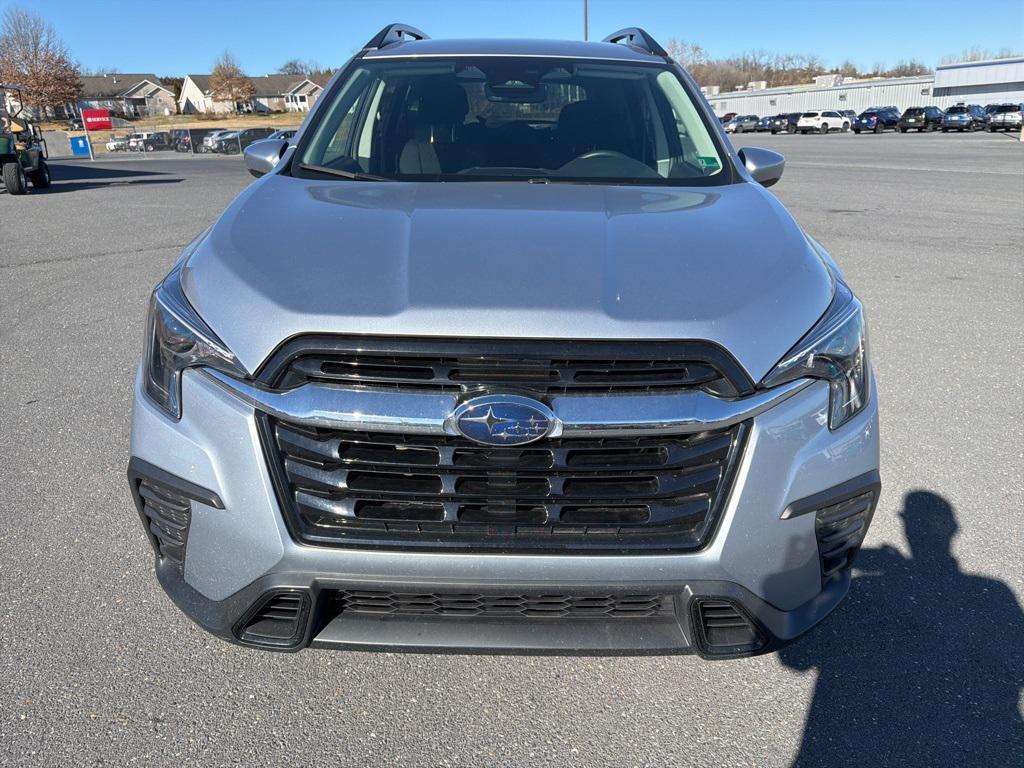 used 2025 Subaru Ascent car, priced at $37,496