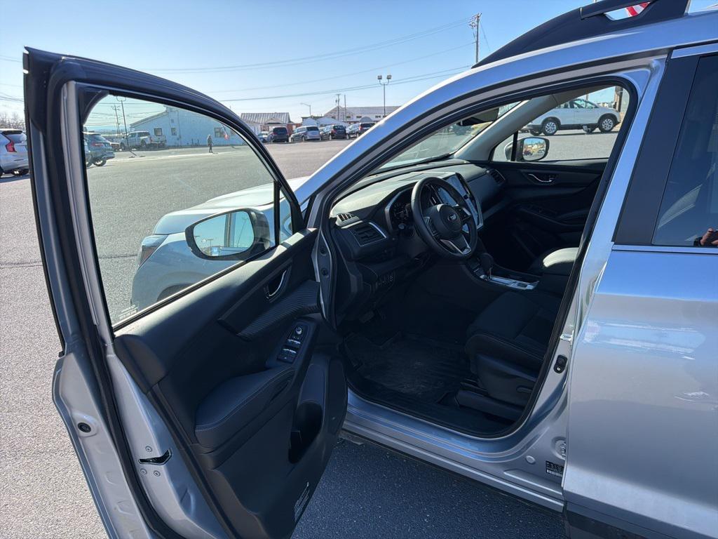 used 2025 Subaru Ascent car, priced at $37,496