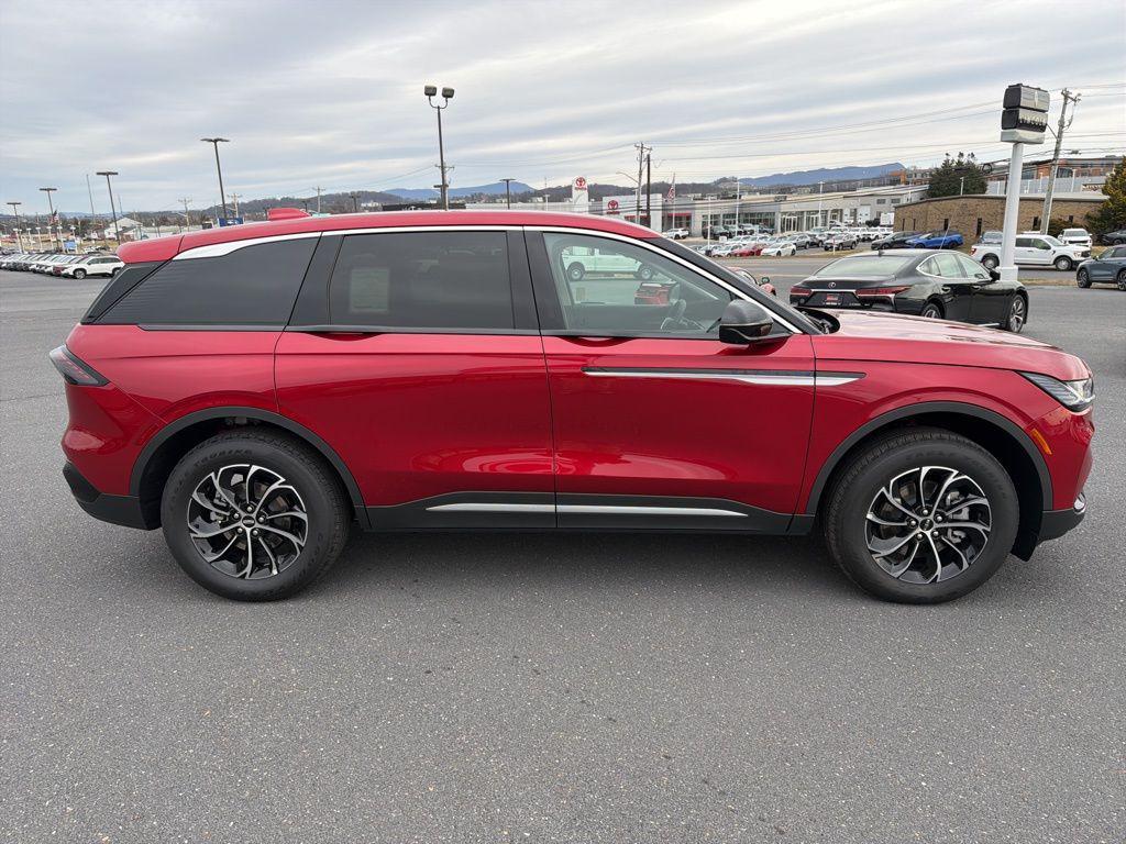 new 2026 Lincoln Nautilus car, priced at $59,740