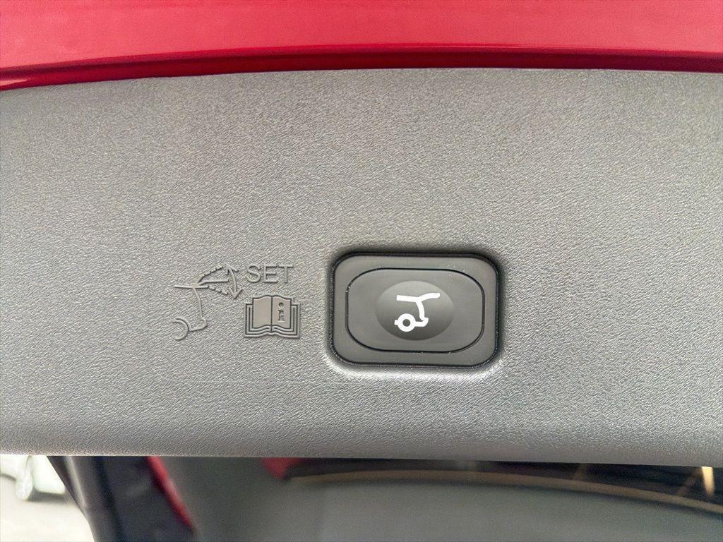 new 2026 Lincoln Nautilus car, priced at $59,740