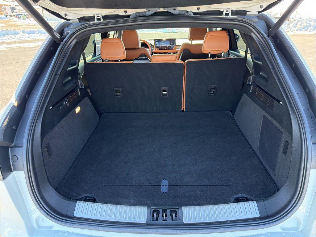 used 2022 Lincoln Nautilus car, priced at $39,949