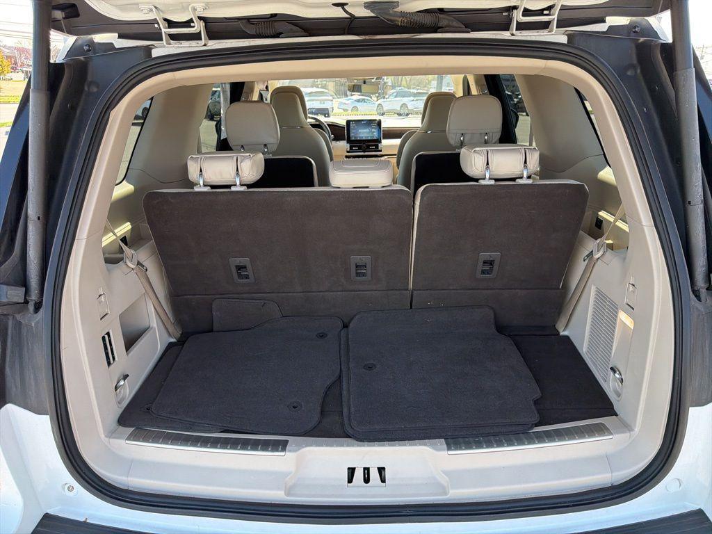 used 2021 Lincoln Navigator car, priced at $44,499