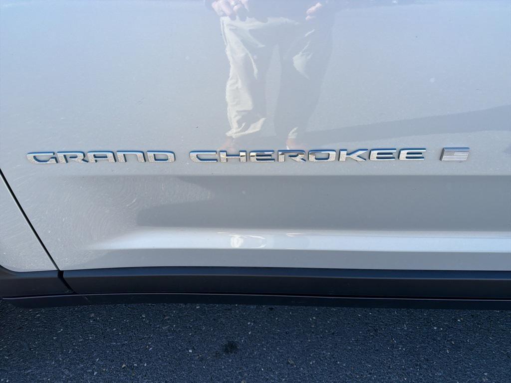 used 2022 Jeep Grand Cherokee 4xe car, priced at $26,996