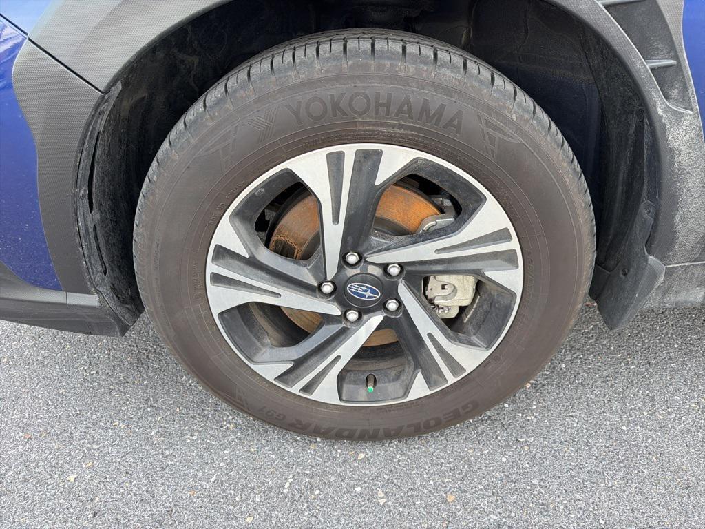 used 2025 Subaru Crosstrek car, priced at $26,996