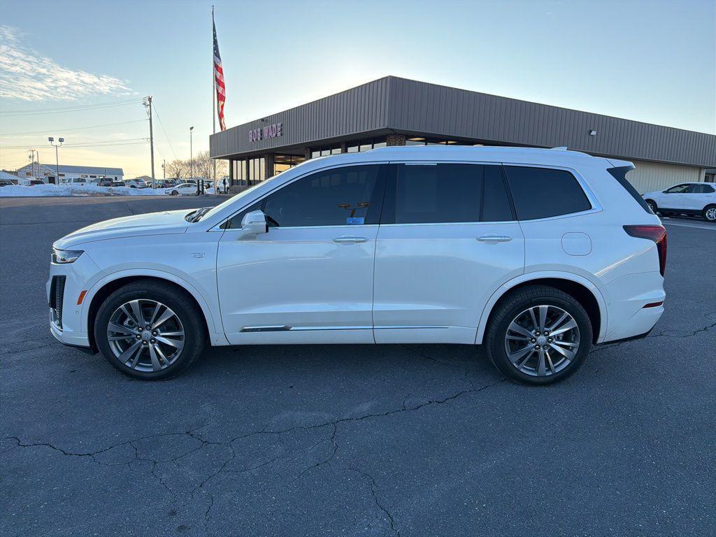 used 2024 Cadillac XT6 car, priced at $45,496