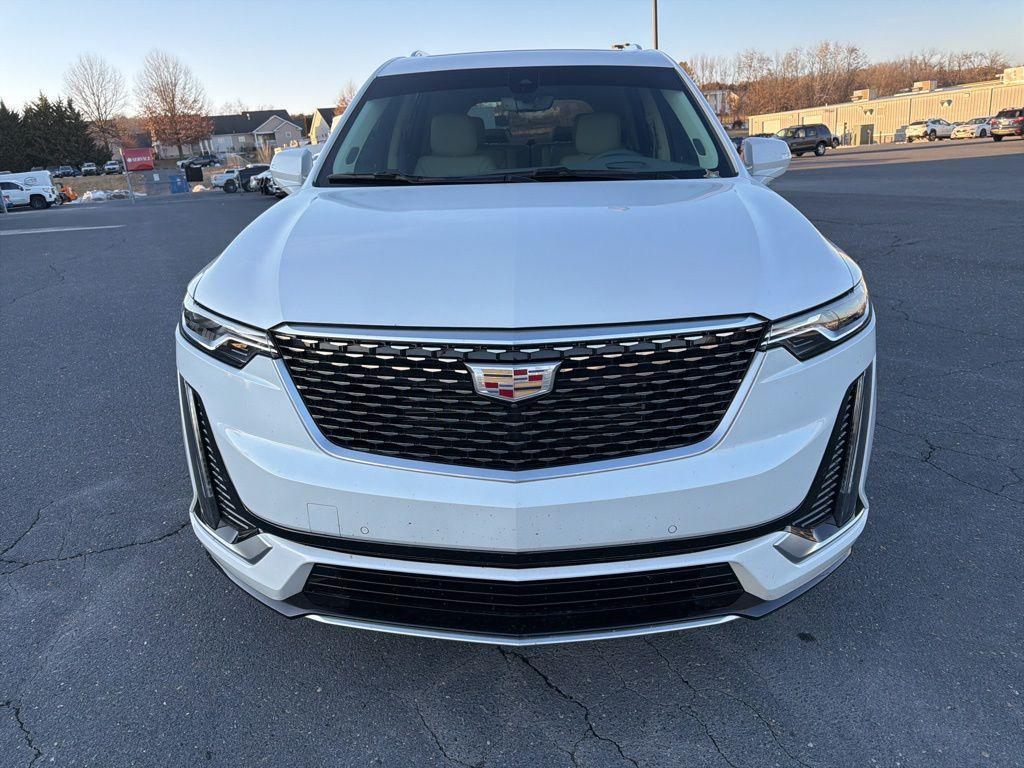 used 2024 Cadillac XT6 car, priced at $45,496