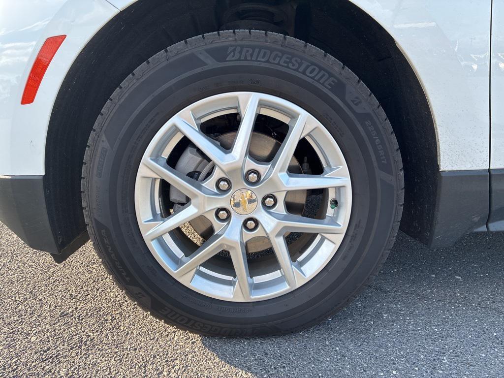 used 2022 Chevrolet Equinox car, priced at $19,398