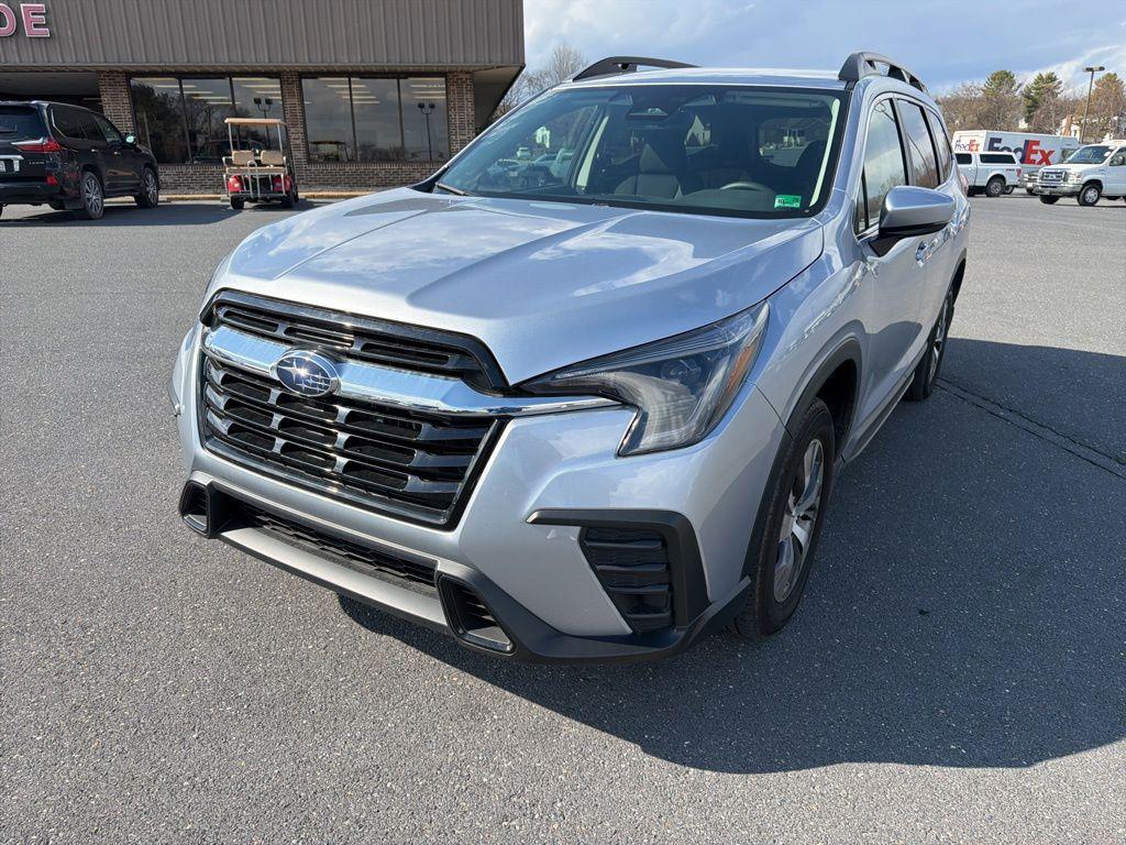 used 2025 Subaru Ascent car, priced at $36,496