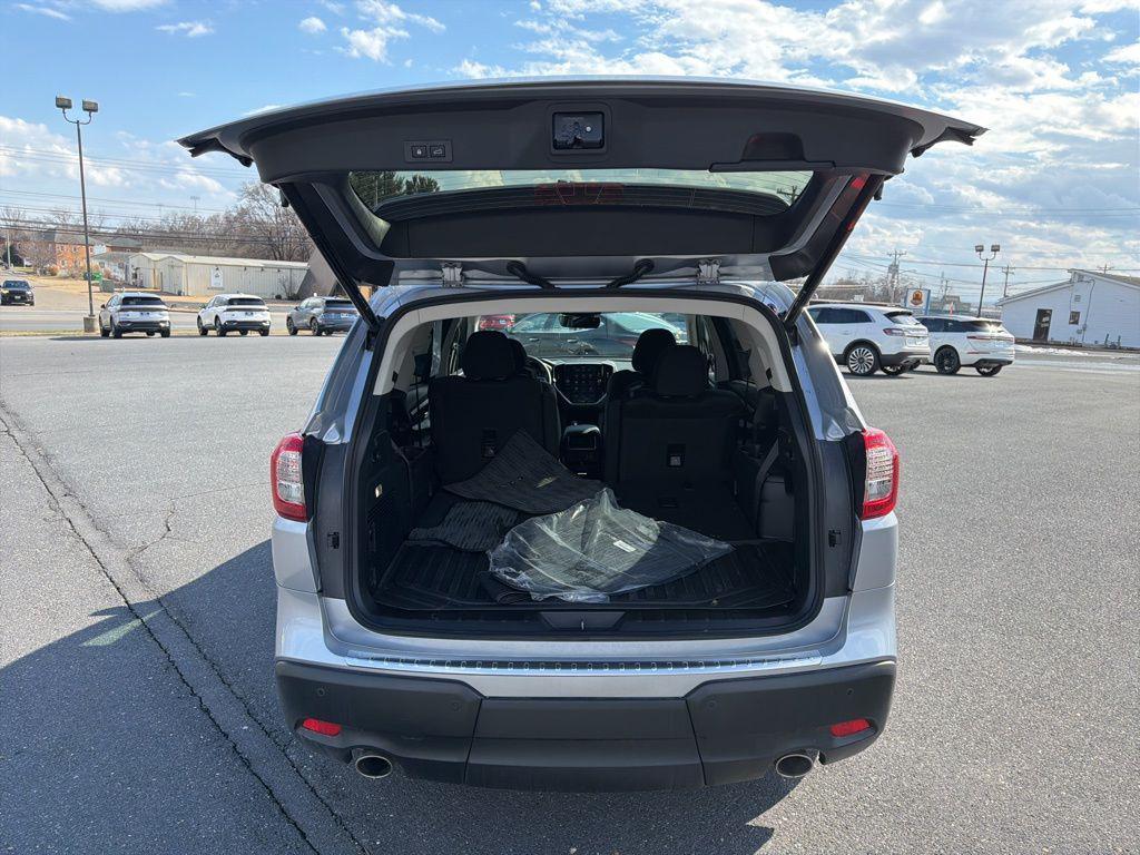 used 2025 Subaru Ascent car, priced at $36,496