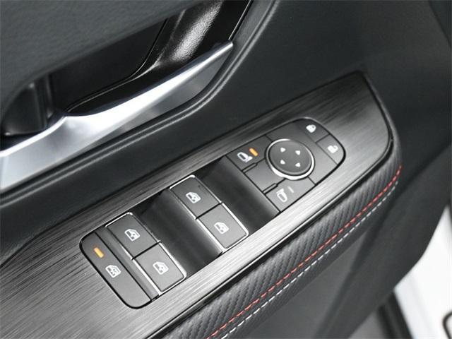 new 2025 Nissan Kicks car, priced at $26,556