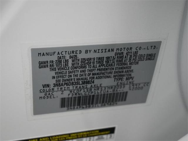 new 2025 Nissan Kicks car, priced at $26,556