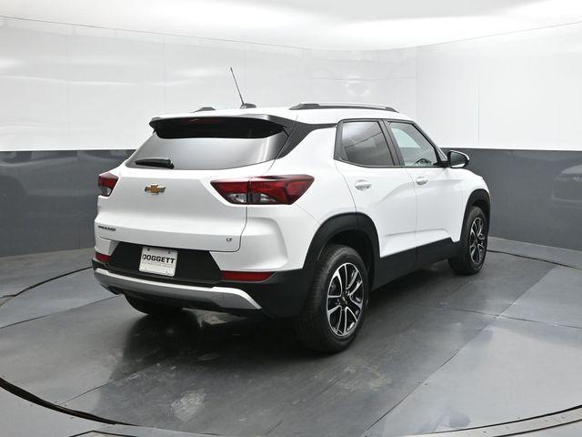 used 2025 Chevrolet TrailBlazer car, priced at $22,995