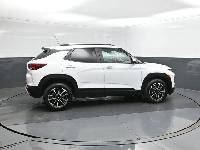 used 2025 Chevrolet TrailBlazer car, priced at $22,995