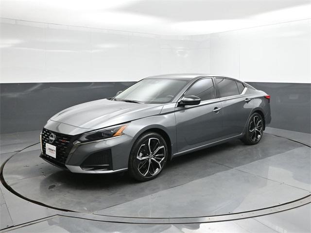 new 2025 Nissan Altima car