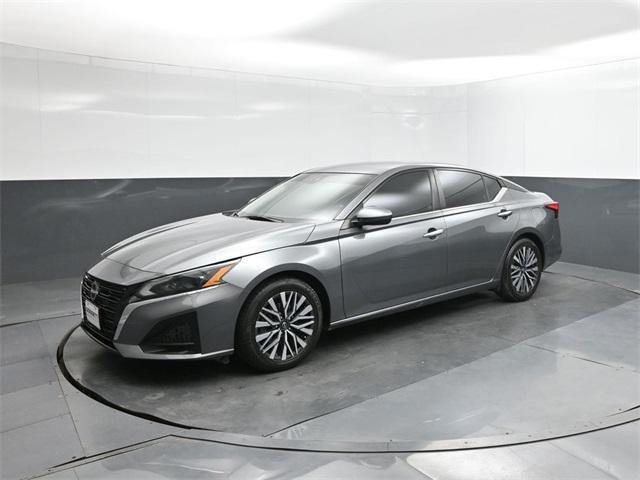 used 2023 Nissan Altima car, priced at $20,495