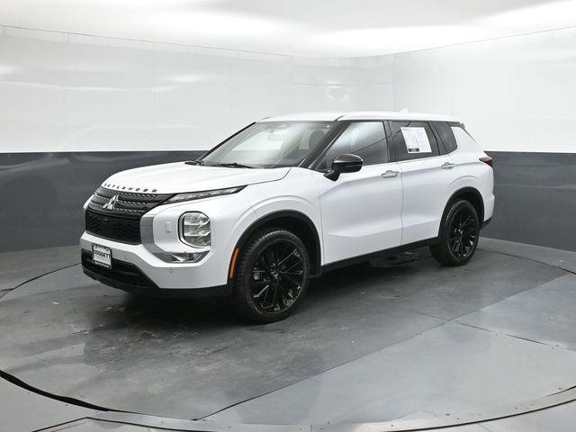 used 2023 Mitsubishi Outlander car, priced at $23,194