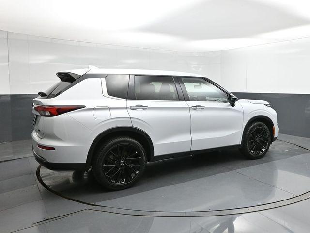 used 2023 Mitsubishi Outlander car, priced at $23,194