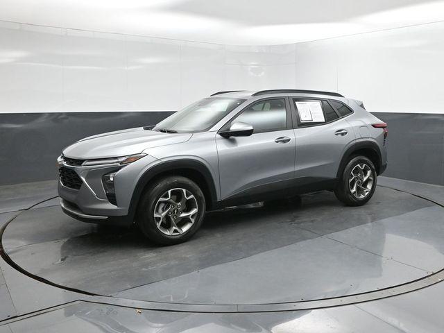 used 2025 Chevrolet Trax car, priced at $21,895