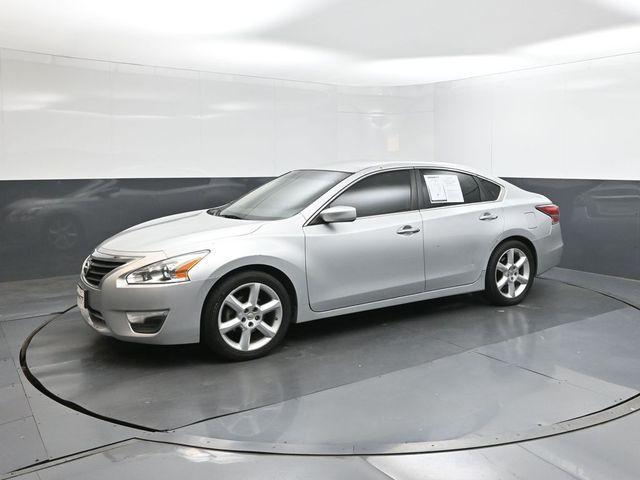 used 2015 Nissan Altima car, priced at $7,995