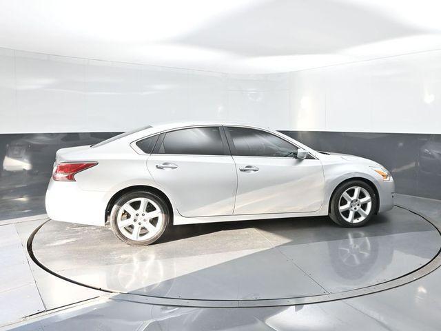 used 2015 Nissan Altima car, priced at $7,995