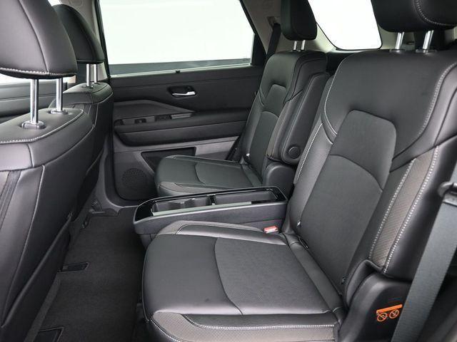 new 2026 Nissan Pathfinder car, priced at $44,399