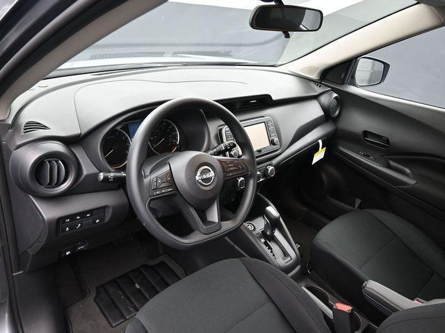 new 2025 Nissan Kicks Play car, priced at $21,988