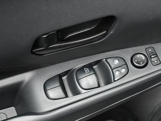 new 2025 Nissan Kicks Play car, priced at $21,988