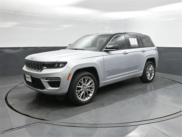 used 2022 Jeep Grand Cherokee car