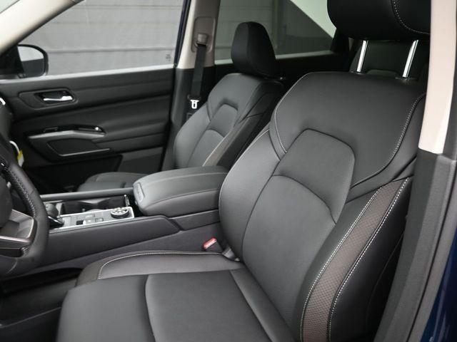 new 2026 Nissan Pathfinder car, priced at $43,605