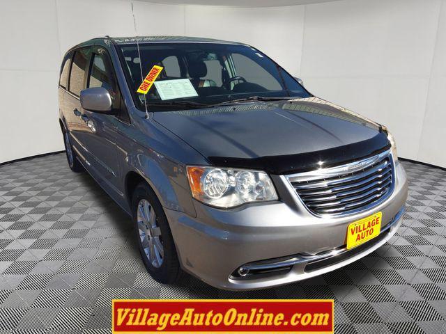 used 2014 Chrysler Town & Country car, priced at $6,550