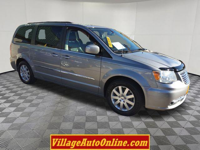 used 2014 Chrysler Town & Country car, priced at $6,550