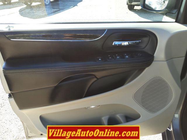 used 2014 Chrysler Town & Country car, priced at $6,550