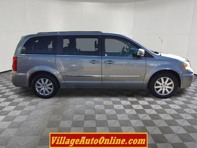 used 2014 Chrysler Town & Country car, priced at $6,550