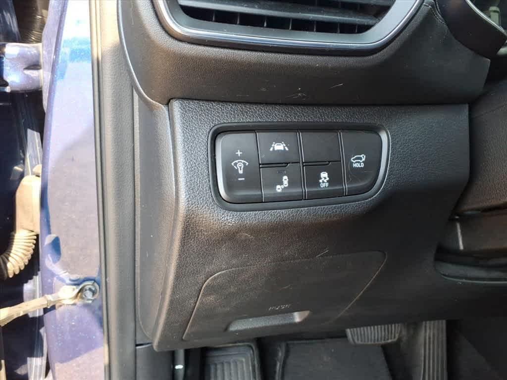 used 2020 Hyundai Santa Fe car, priced at $17,990