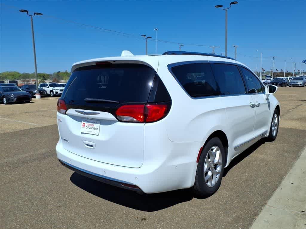 used 2019 Chrysler Pacifica car, priced at $17,694