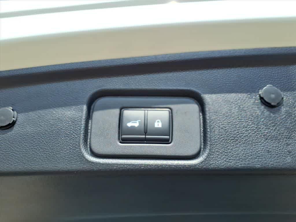 used 2025 Nissan Pathfinder car, priced at $32,998