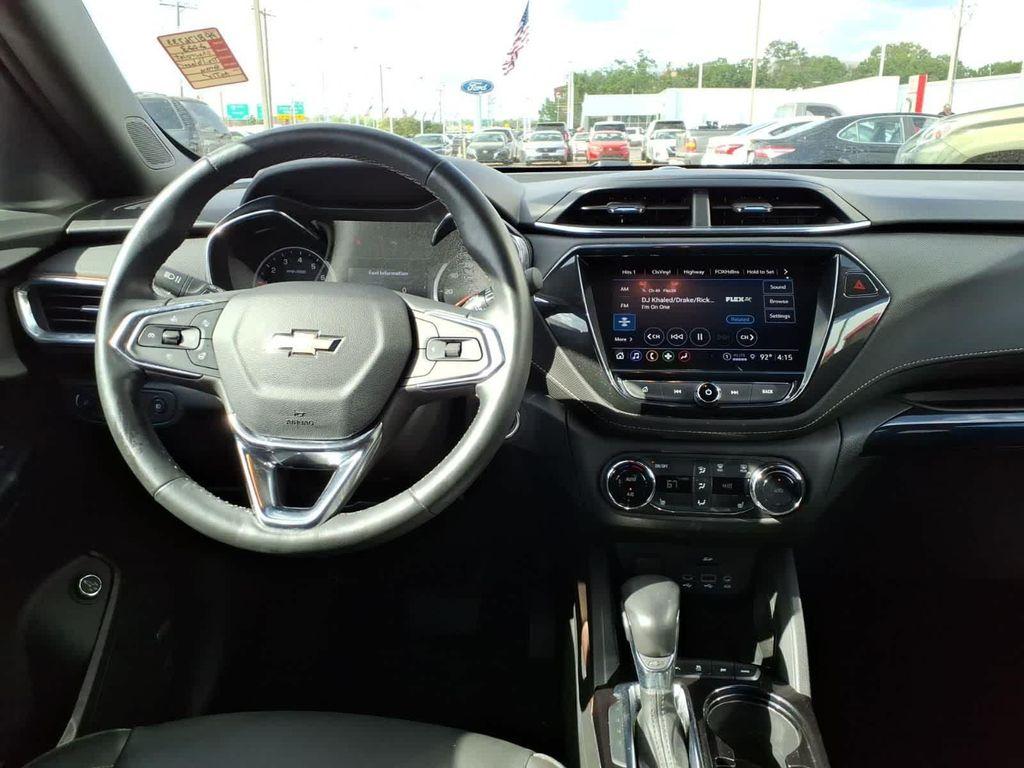 used 2023 Chevrolet TrailBlazer car, priced at $25,110