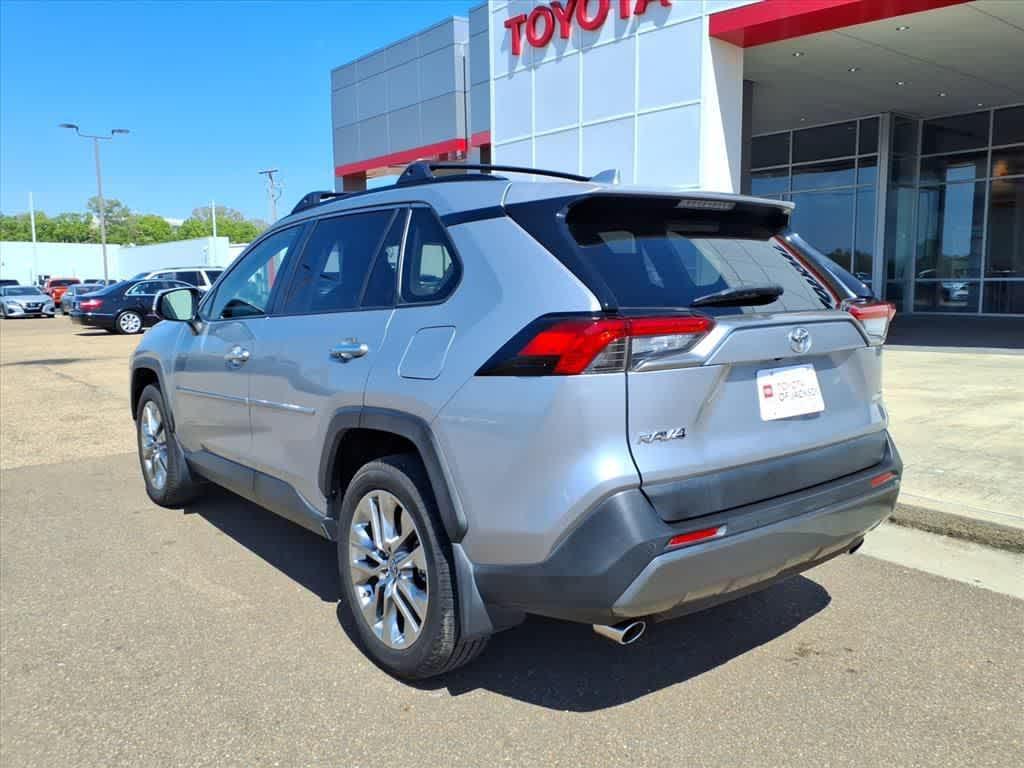 used 2019 Toyota RAV4 car, priced at $25,900