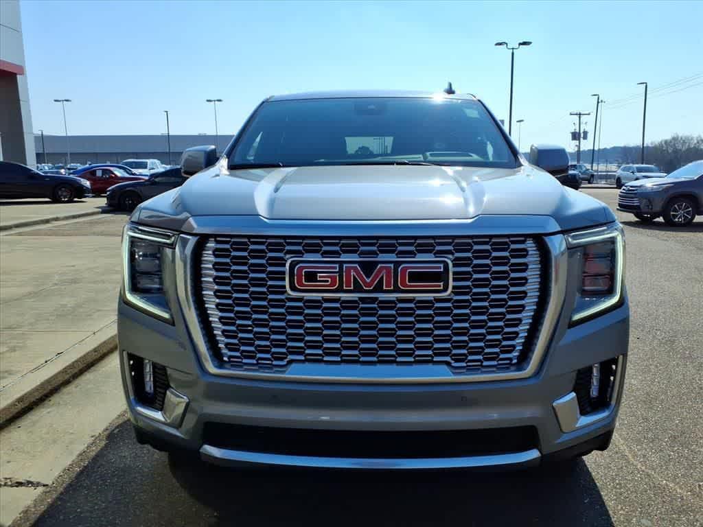 used 2023 GMC Yukon car, priced at $54,495