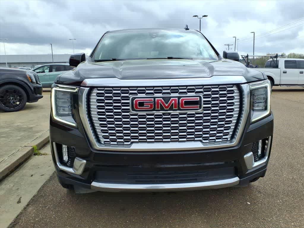 used 2022 GMC Yukon car, priced at $50,870