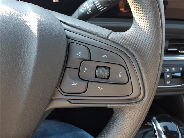 new 2026 Buick Envista car, priced at $25,160