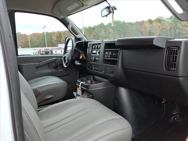 new 2025 GMC Savana 2500 car, priced at $47,308