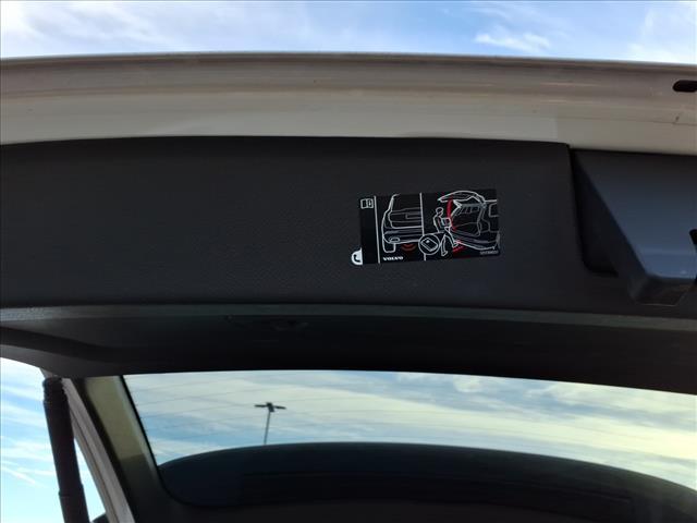 used 2020 Volvo XC90 car, priced at $26,300