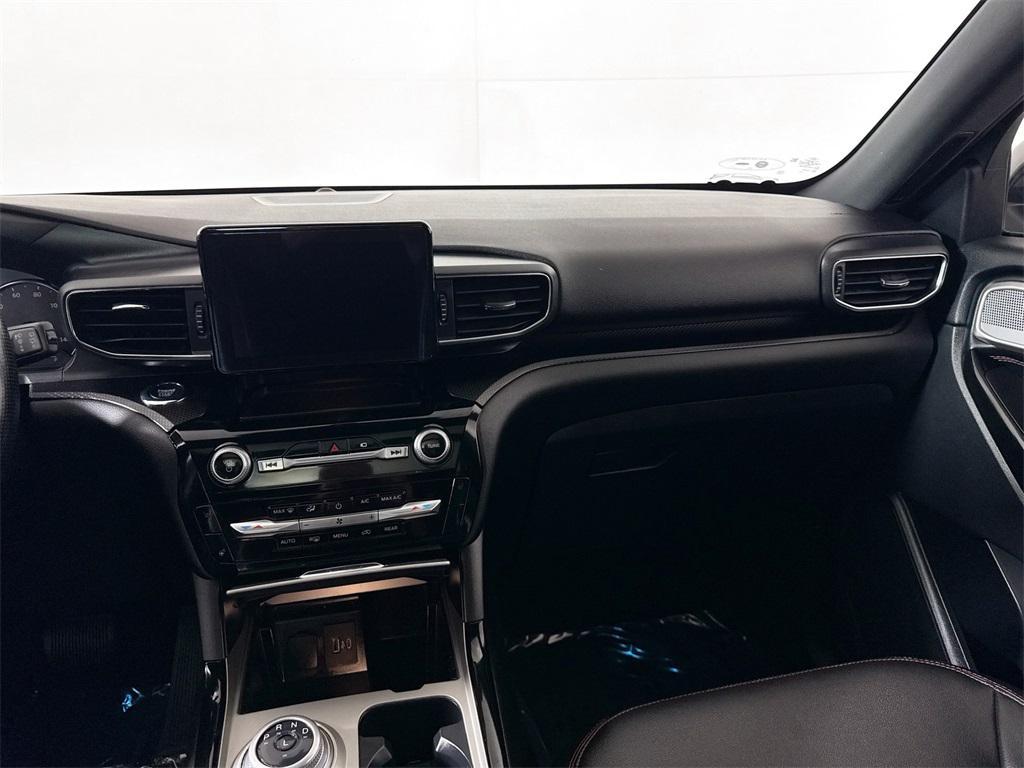 used 2022 Ford Explorer car, priced at $29,595